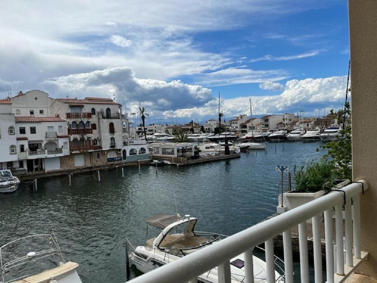 Welcs Apartamento 008 Emp Cerca De La Playa Leilighet Empuriabrava Eksteriør bilde